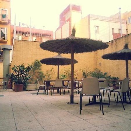 Residencia Universitaria San Agustin 巴塞罗那 外观 照片