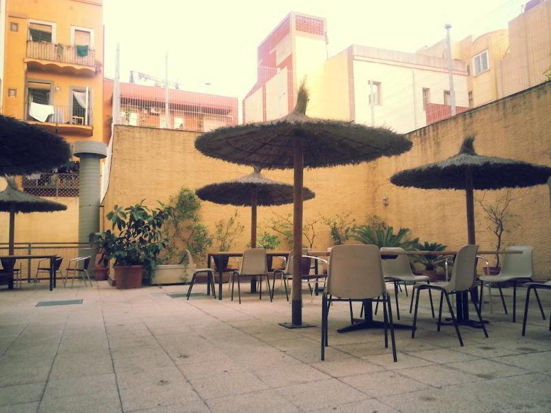 Residencia Universitaria San Agustin 巴塞罗那 外观 照片